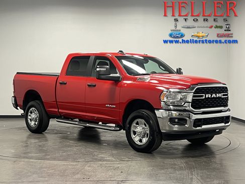 Used 2024 RAM 2500 Big Horn w/ Bed Utility Group image 1