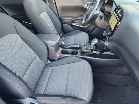 Used 2025 Kia Soul EX image 10