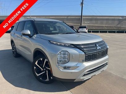 Used 2024 Mitsubishi Outlander SE