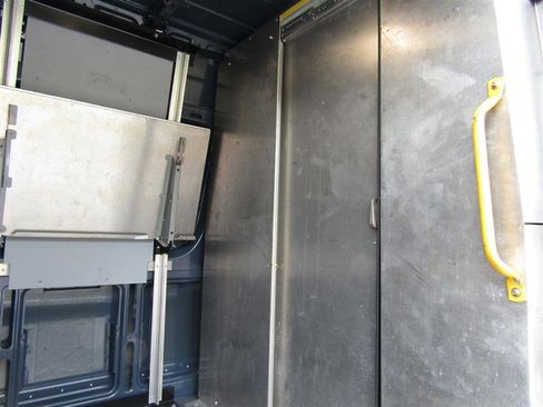 Used 2019 Mercedes-Benz Sprinter 170 image 24