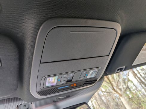 New 2026 Ford Explorer Platinum image 26