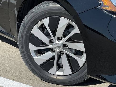 Used 2019 Nissan Altima 2.5 S FWD image 8