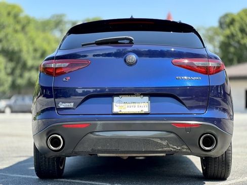 Used 2021 Alfa Romeo Stelvio Sprint w/ Nero Edizione image 8