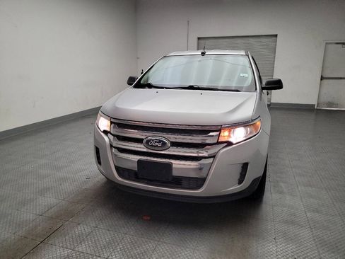Used 2014 Ford Edge SE FWD image 15