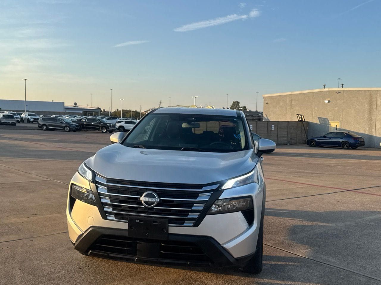 Certified 2024 Nissan Rogue SV AWD/4WD image 6