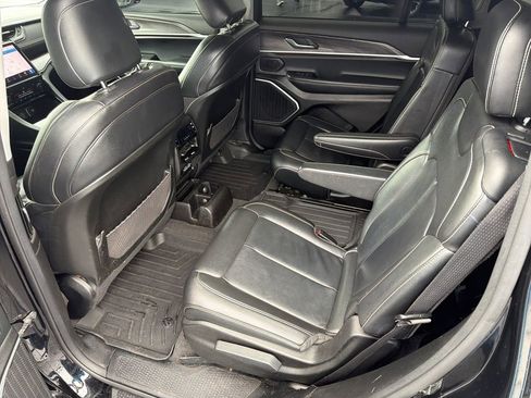 Used 2021 Jeep Grand Cherokee L Limited image 27