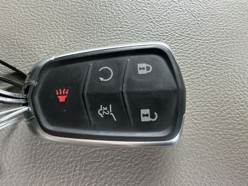 Used 2023 Cadillac XT4 Luxury FWD image 28