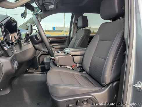 Used 2025 Chevrolet Silverado 1500 LT image 8