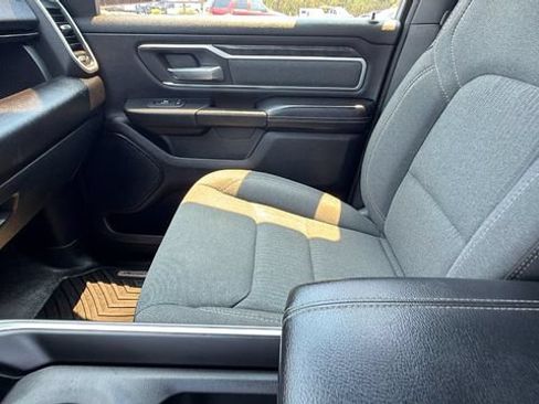 Used 2022 RAM 1500 Big Horn AWD/4WD image 23