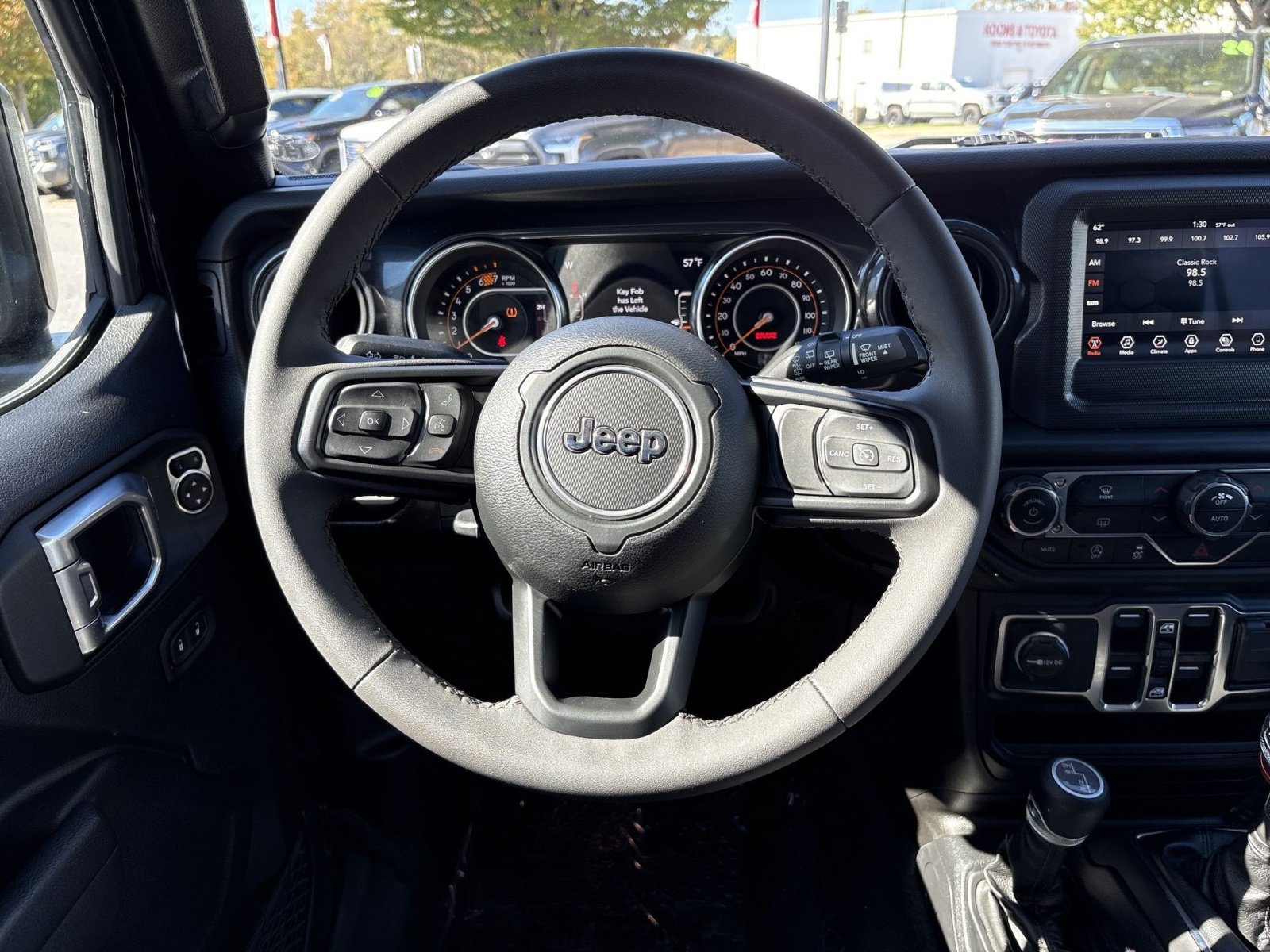 Used 2023 Jeep Wrangler Unlimited Sport AWD/4WD image 15