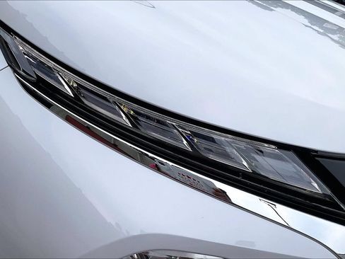 Used 2024 Mitsubishi Outlander SEL AWD/4WD image 27