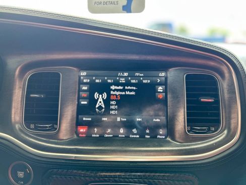 Used 2018 Dodge Charger R/T Scat Pack RWD image 75