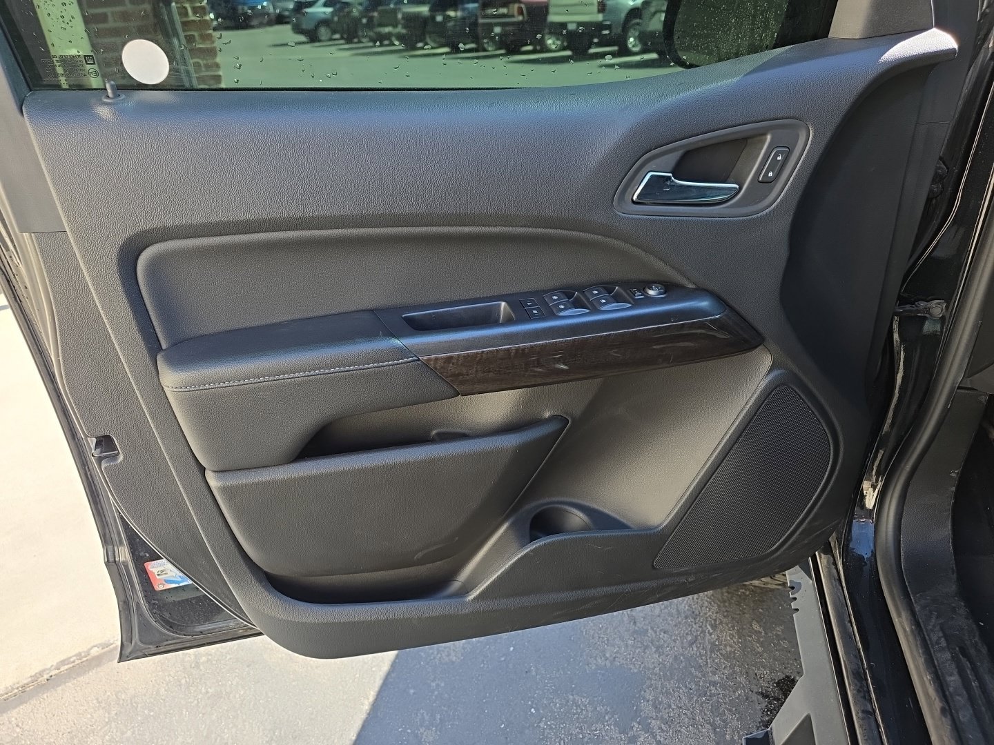 Used 2020 GMC Canyon SLE w/ Elevation Edition AWD/4WD image 18