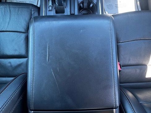 Used 2021 Ford F150 Lariat w/ Trailer Tow Package image 25