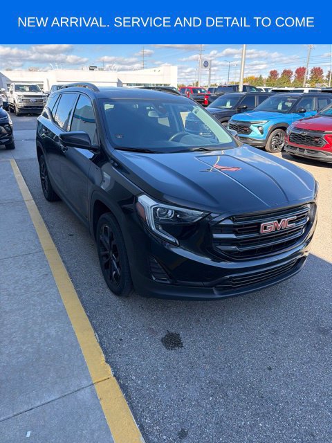 Used 2020 GMC Terrain SLE w/ Driver Convenience Package AWD/4WD image 3