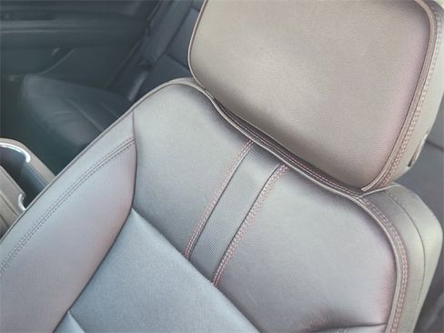 Used 2022 Chevrolet Tahoe RST w/ Luxury Package image 24