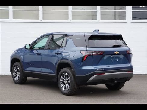 New 2026 Chevrolet Equinox LT w/ Convenience Package II FWD image 14