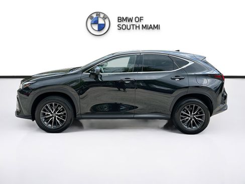 Used 2024 Lexus NX 250 FWD w/ Towing Package (2000 Lbs) image 4