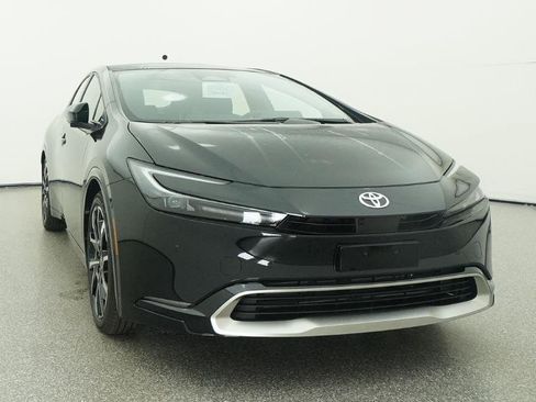 New 2026 Toyota Prius Plug-In Hybrid FWD image 50