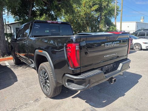Used 2024 GMC Sierra 2500 Denali Ultimate AWD/4WD image 8