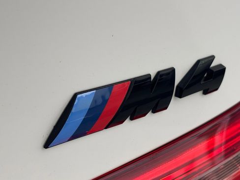 Used 2016 BMW M4 Coupe image 8