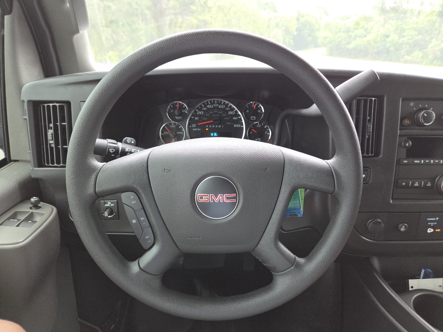 New 2026 GMC Savana 2500 w/ Driver Convenience Package RWD image 24