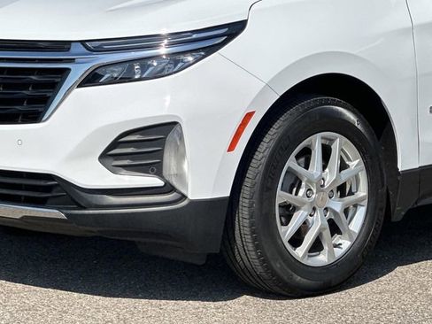 Used 2024 Chevrolet Equinox LT w/ LPO, Floor Liner Package FWD image 7