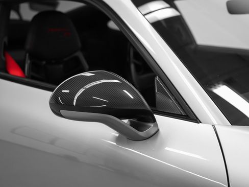 Used 2018 Porsche 911 GT2 RS w/ Weissach Package image 20