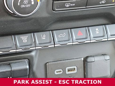 Used 2024 Chevrolet Silverado 3500 W/T image 24