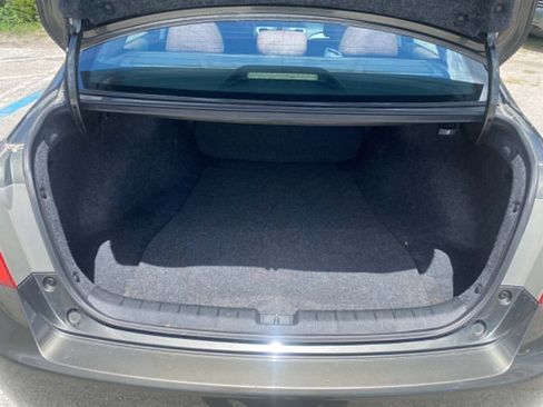 Used 2013 Honda Accord LX image 22