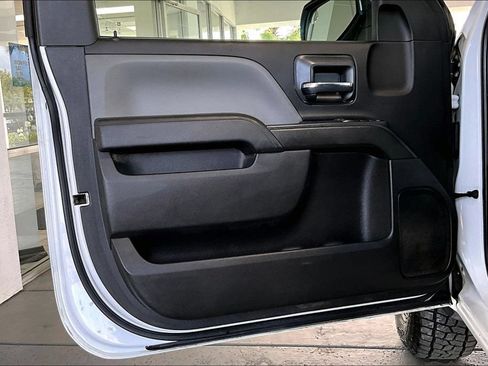 Used 2018 GMC Sierra 1500 2WD Regular Cab image 20