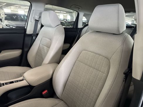 Used 2026 Honda HR-V LX image 13