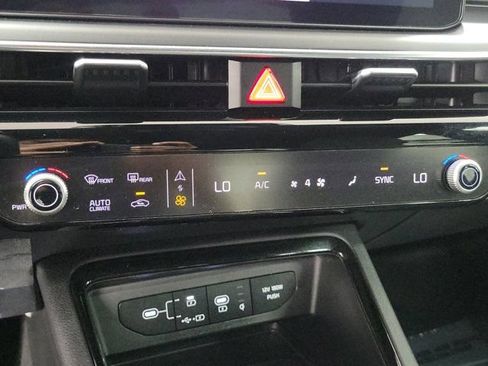 Certified 2025 Kia K5 GT-Line AWD/4WD image 30