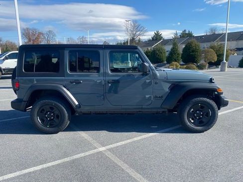 New 2026 Jeep Wrangler Unlimited Sport AWD/4WD image 9