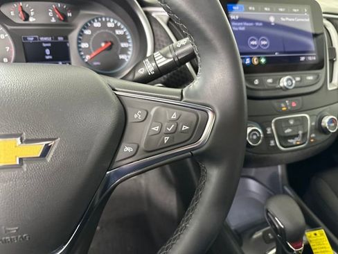 Used 2025 Chevrolet Malibu RS image 16