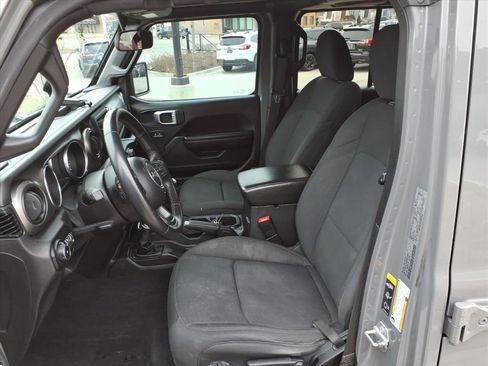 Used 2021 Jeep Wrangler Unlimited Sport AWD/4WD image 27