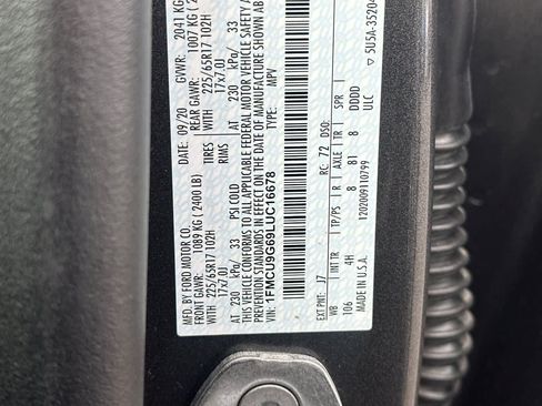 Used 2020 Ford Escape SE AWD/4WD image 35