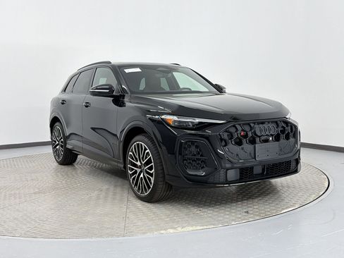 Used 2025 Audi SQ5 Prestige image 7