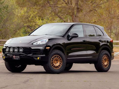 Used 2015 Porsche Cayenne Diesel AWD/4WD image 21