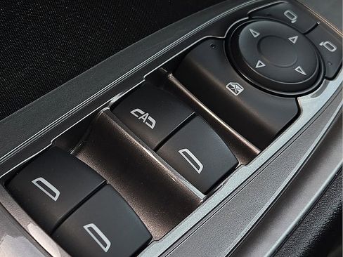 Used 2024 Chevrolet Malibu LT image 16