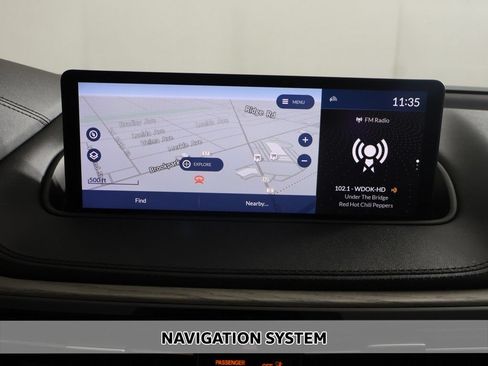Used 2022 Acura MDX SH-AWD w/ Advance Package image 3