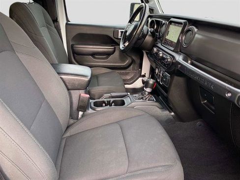 Used 2021 Jeep Wrangler Sport S w/ Sun And Sound Package image 23