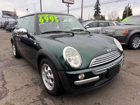 Used 2004 MINI Cooper Hardtop image 3