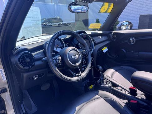 Used 2016 MINI Cooper Convertible FWD image 17