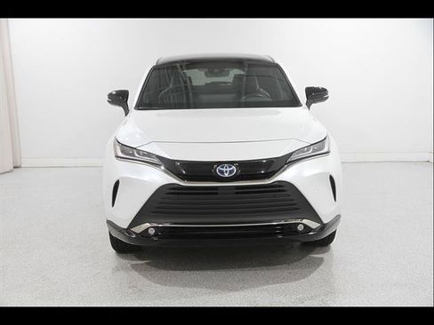 Used 2024 Toyota Venza Nightshade AWD/4WD image 2