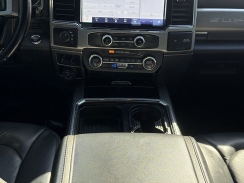 Used 2022 Ford F350 Platinum image 27