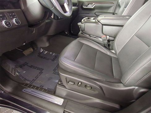 Certified 2024 GMC Sierra 1500 SLT image 19