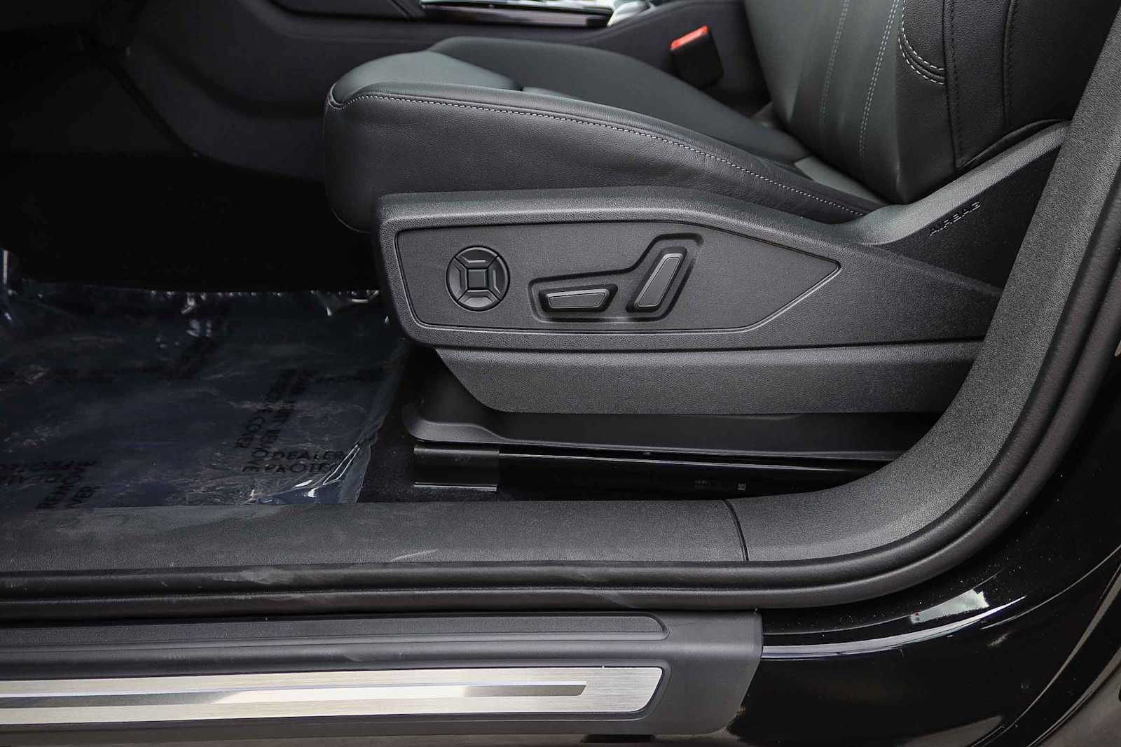 New 2026 Audi Q5 Premium AWD/4WD image 25