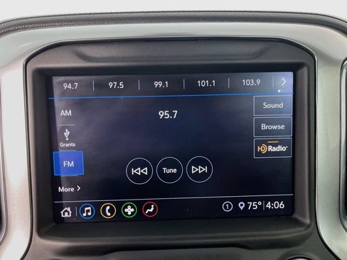 Used 2020 Chevrolet Silverado 1500 RST w/ True North Edition AWD/4WD image 19