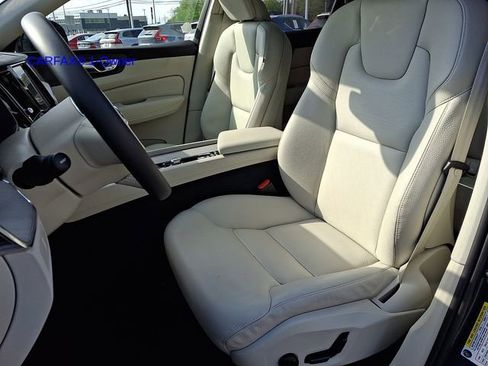 Certified 2023 Volvo XC60 B5 Plus w/ Climate Package AWD/4WD image 17